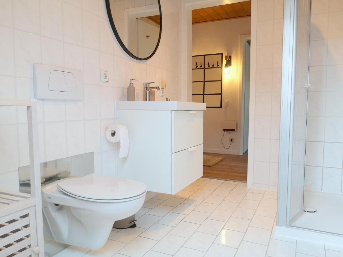 Family-Apartment Mit Balkon, Kueche, Parkplatz & Waschmaschine Offenburg Luaran gambar